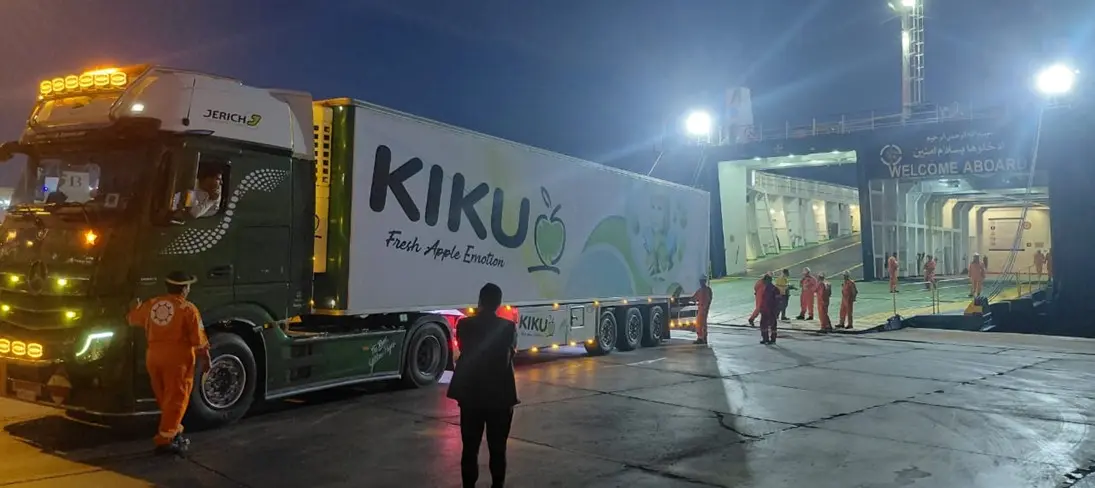 History in the making. A new sea bridge is born.